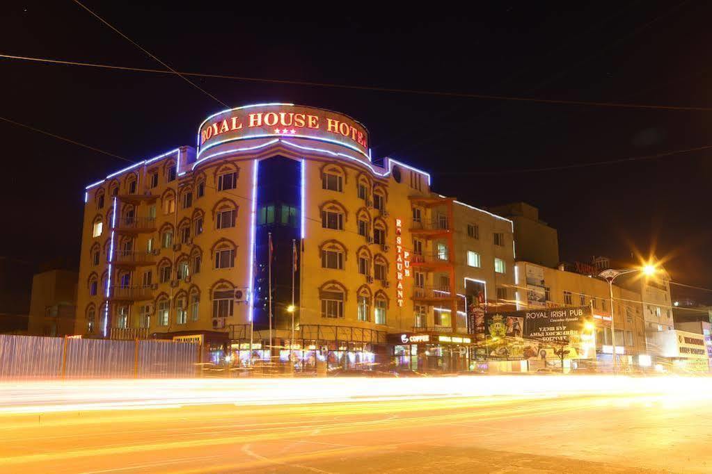 Royal House Hotel Ulaanbaatar Esterno foto
